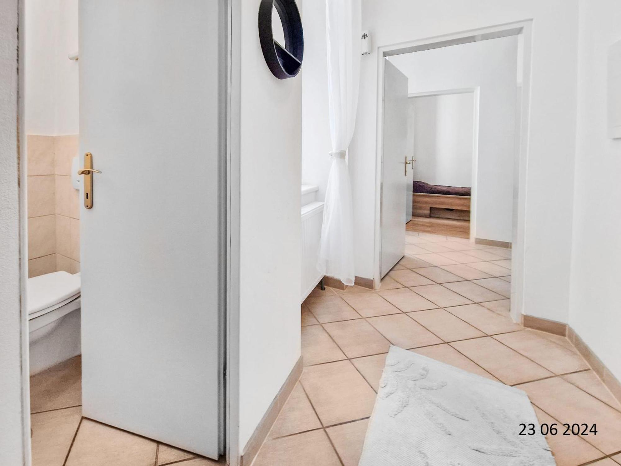 Elegant Three-Bedroom Suite Vienna Exterior photo