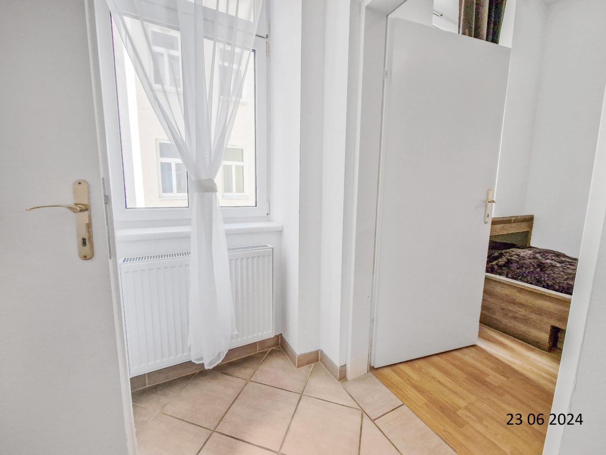 Elegant Three-Bedroom Suite Vienna Exterior photo