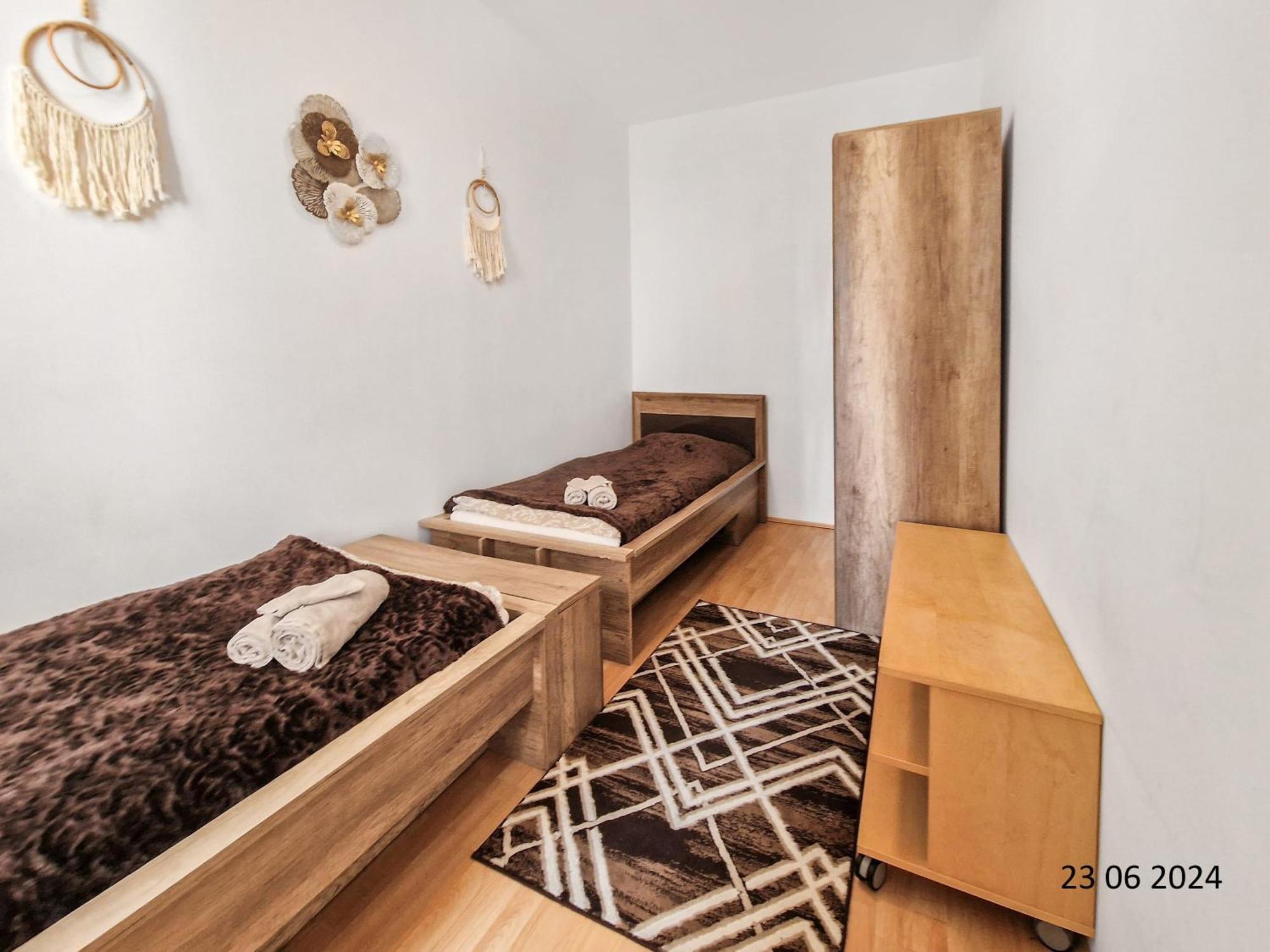 Elegant Three-Bedroom Suite Vienna Exterior photo